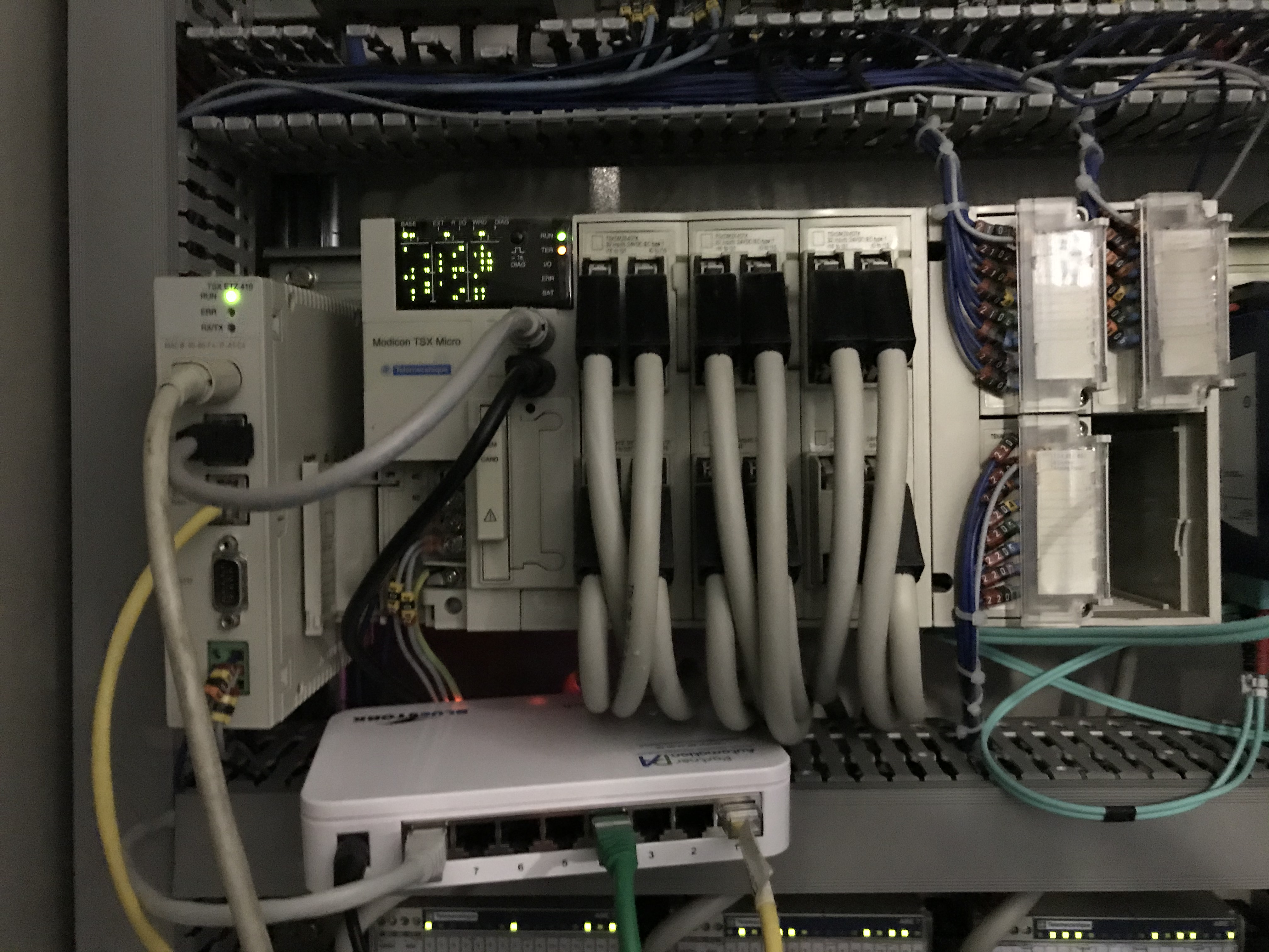 Automate Schneider Tsx 37