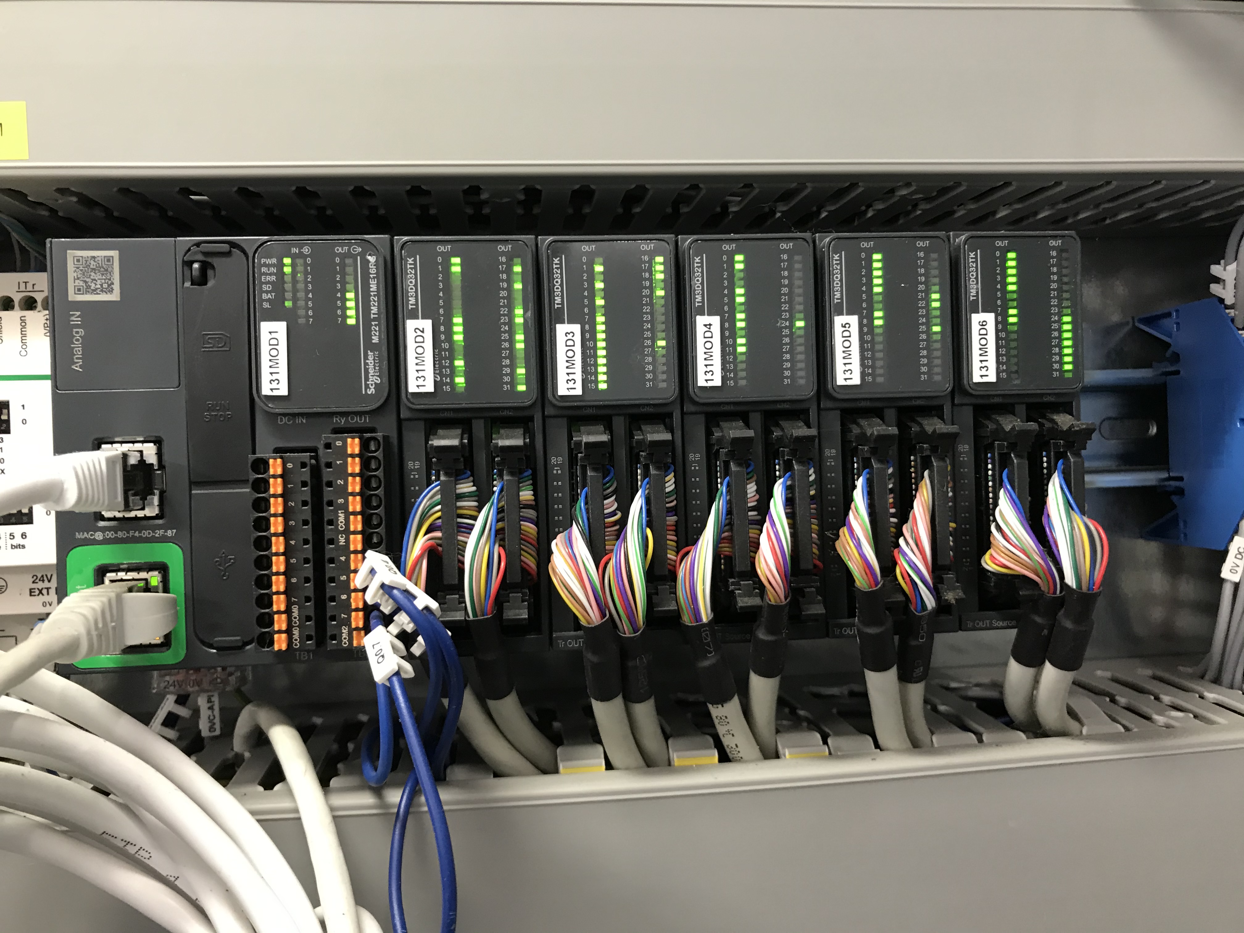 Automate Schneider M221